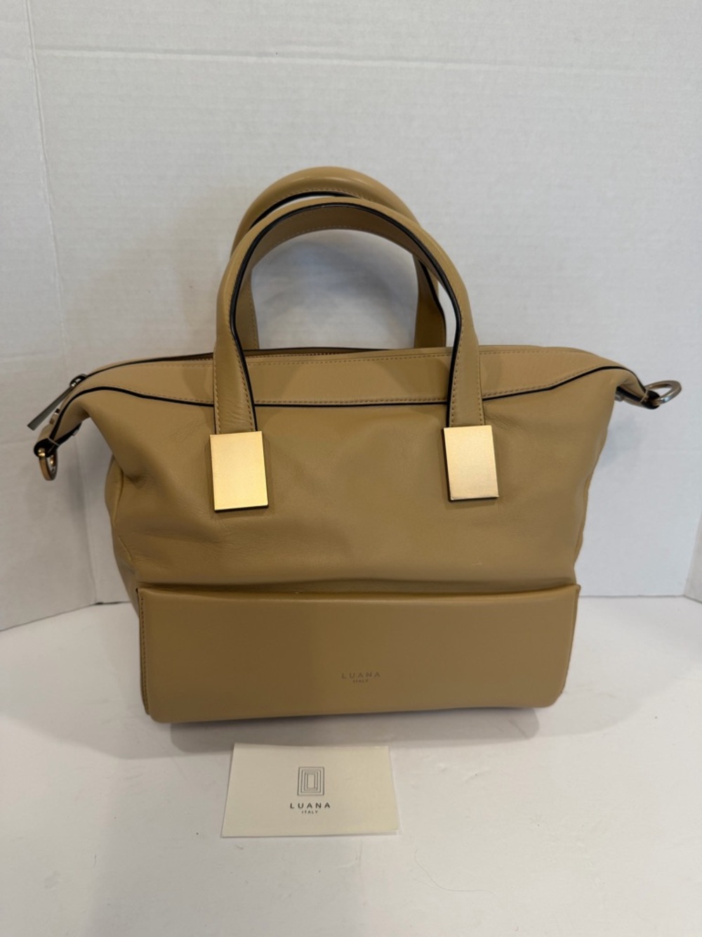 LUANA ITALY Tan Leather Tote Bag with Gold Hardware no strap mint condition $350